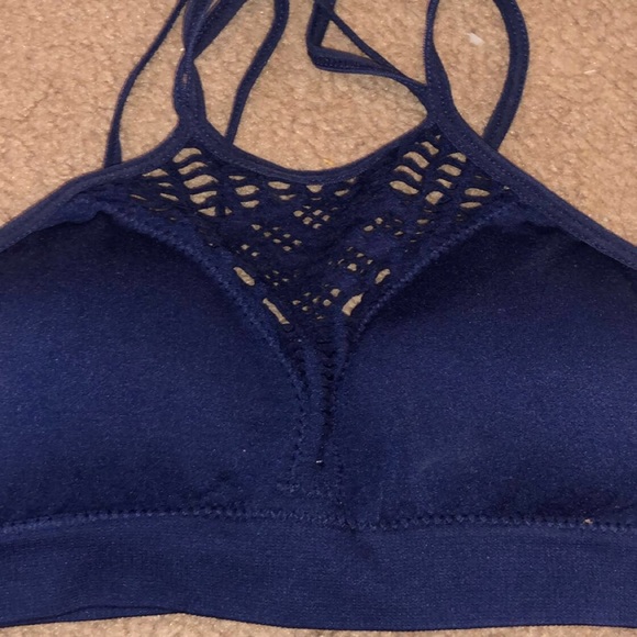 Bralettes - Picture 8 of 9